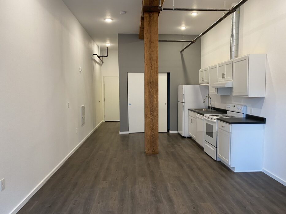 Annie’s Artist Studios 1